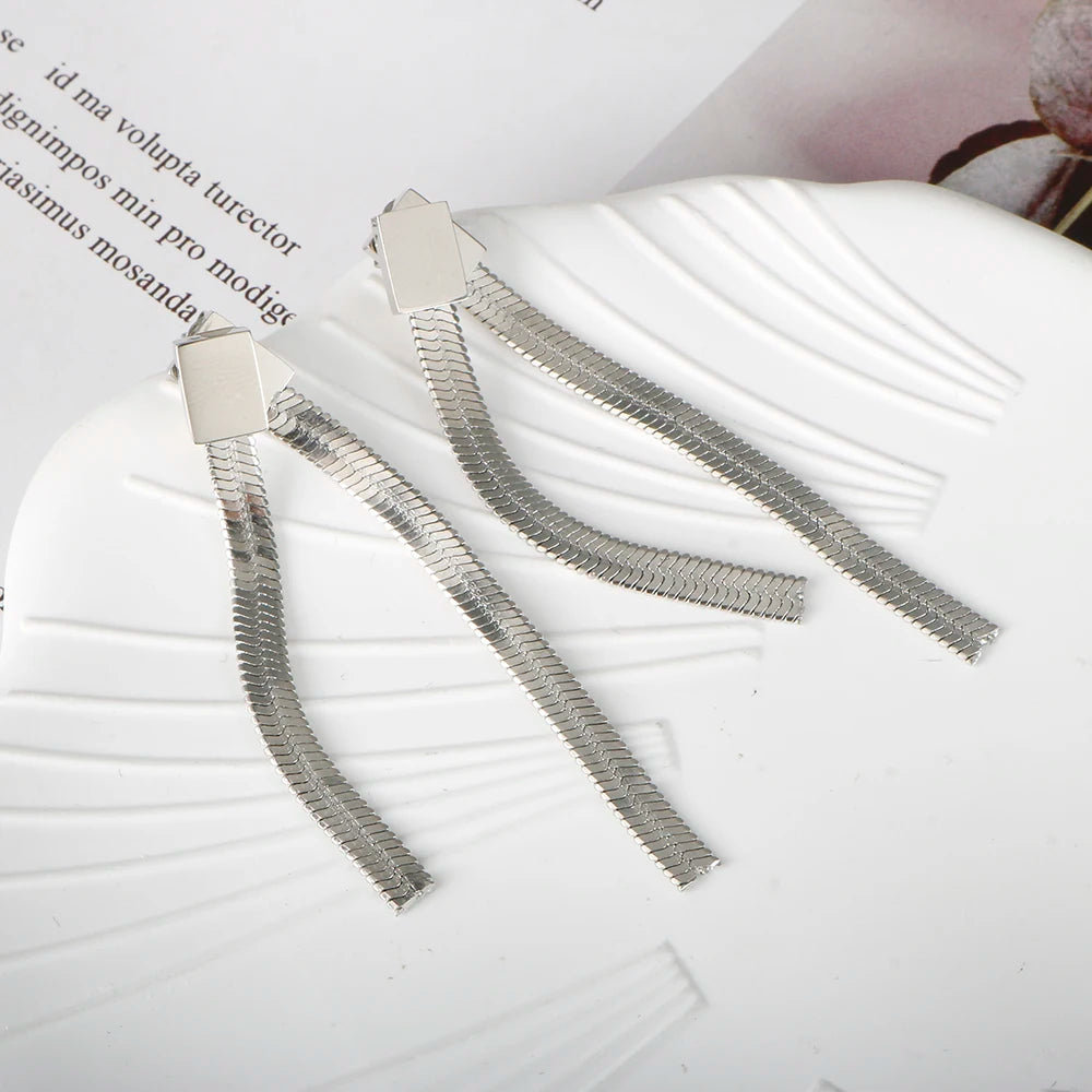 Silver Flow Chain Drops Earrings