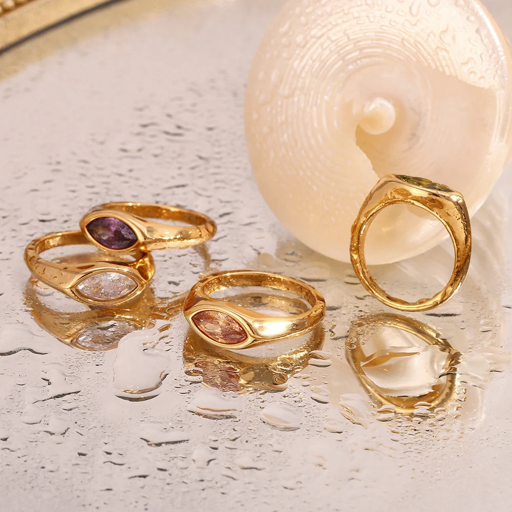 Golden Spectrum Ring