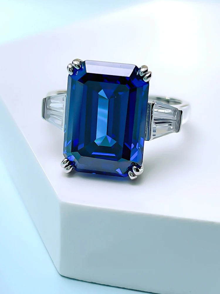 Fashion Jewelry S925 Sterling Silver Emerald Cut 10 * 14 Royal Blue Ring for Women in Europe and America