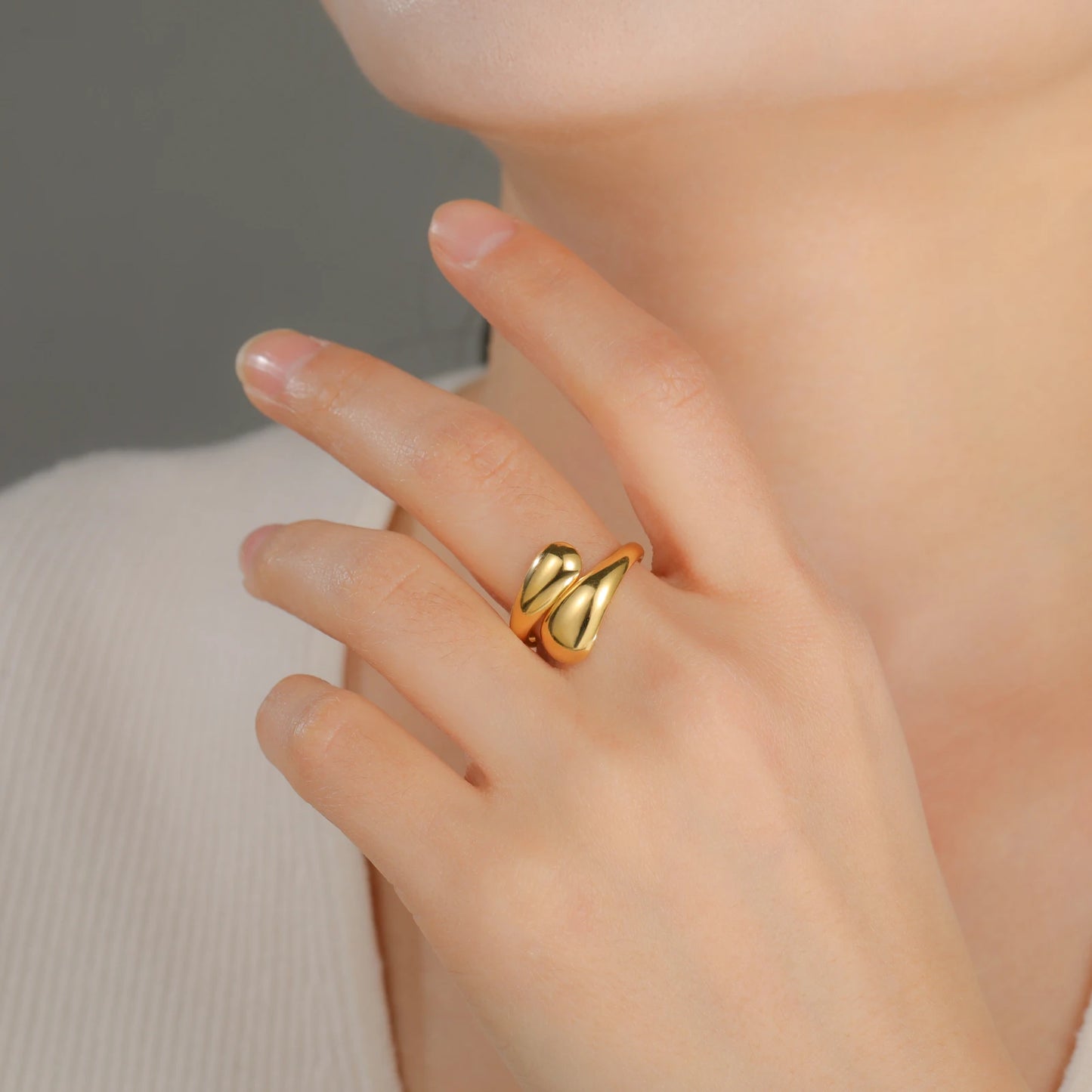 Allora Infinity Ring