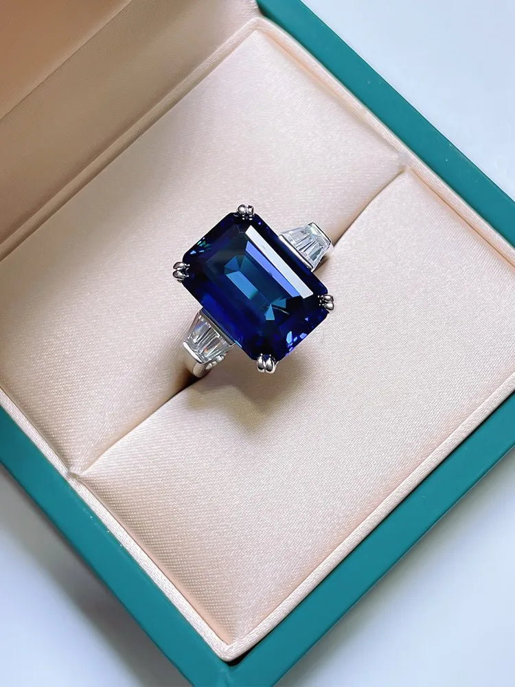 Fashion Jewelry S925 Sterling Silver Emerald Cut 10 * 14 Royal Blue Ring for Women in Europe and America