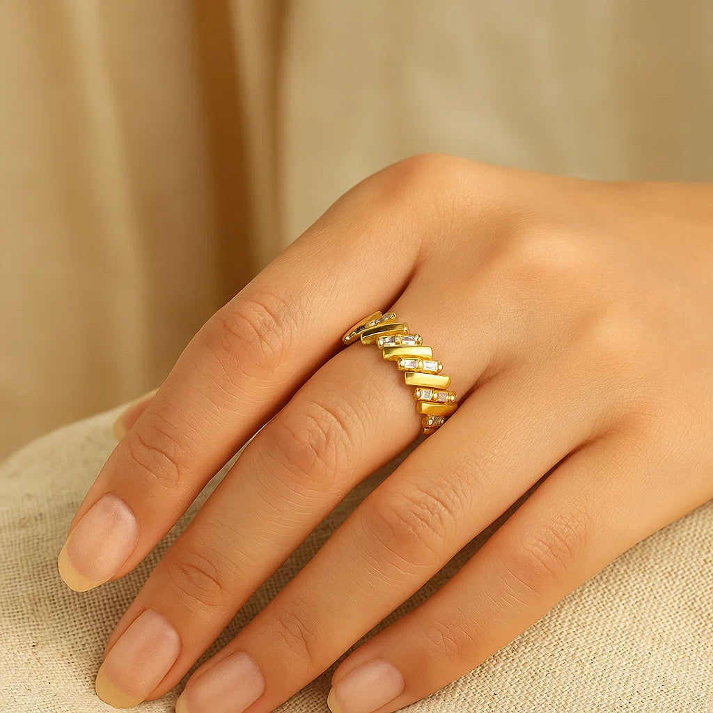 Allora Waterproof Link Chain Ring