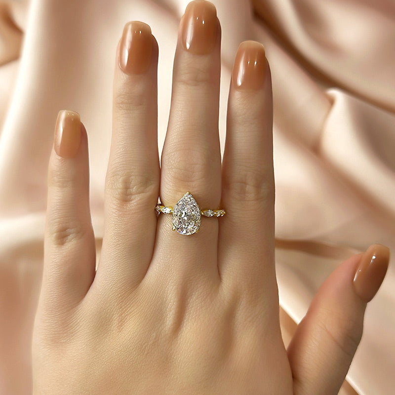 Allora Pear Diamond Ring