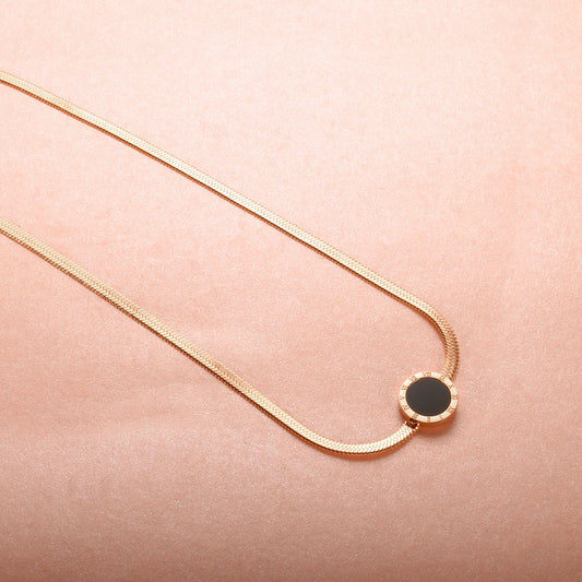 Luxe Roman Necklace - Rose Gold