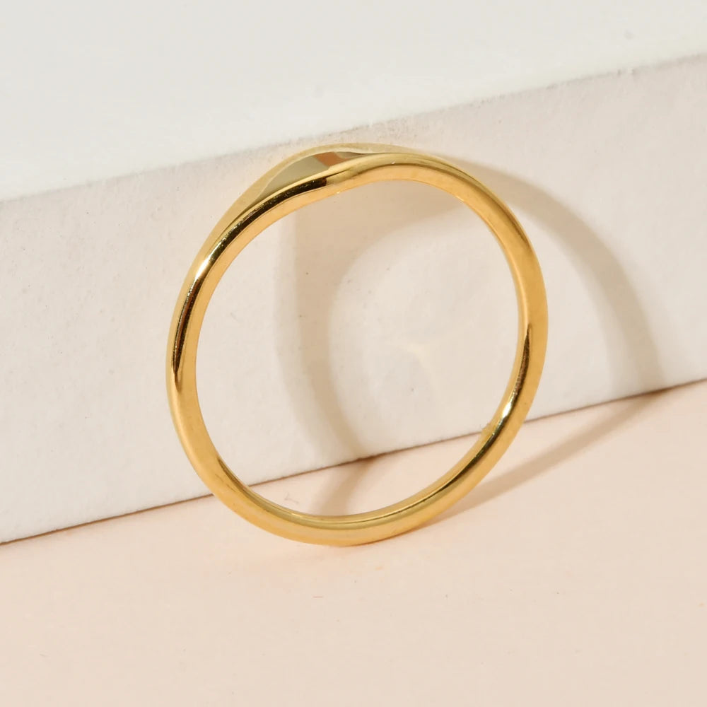 Signature Flow Ring